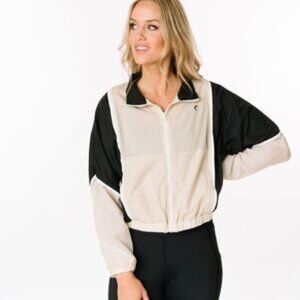ZYIA Women's Black and Tan Block Zipper Jacket NWT/NE